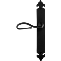 GPF6260.60L smeedijzer zwarte deurkruk Lumi op langschild 291x41x4mm, linkswijzend