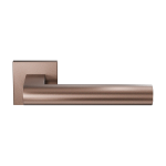 GPF3145.A2-02 Bronze blend deurkruk Umu op vierkante rozet